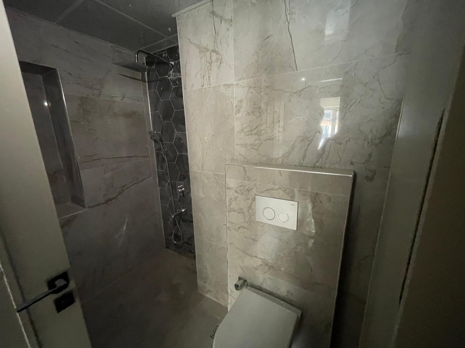 YILDIZKENT'TE BULVARDA SATILIK DAİRE